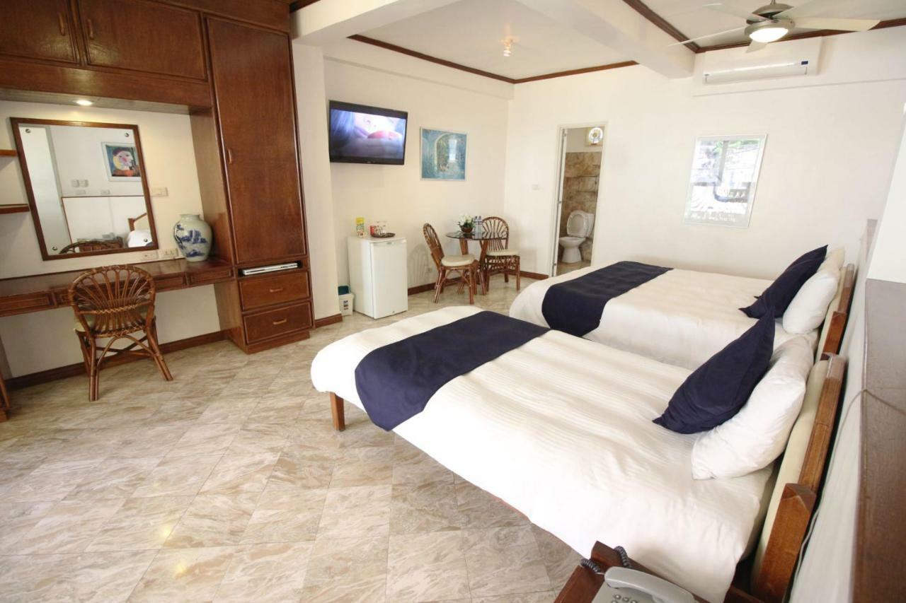 Mermaid Resort And Dive Center Puerto Galera Kültér fotó